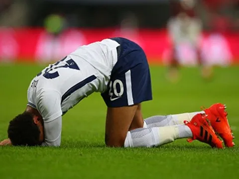 Trang tiểu sử của Dele Alli bị bôi nhọ sau trận Tottenham thua MU