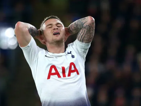 Trippier sút hỏng phạt đền, Tottenham cay đắng chia tay Cúp FA