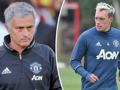 Trò cũ nói về Mourinho: "Man United lúc đầu mùa chẳng khác gì trò cười"