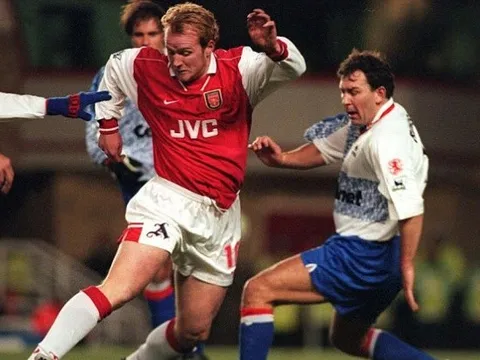 Trò cũ Wenger thừa nhận 'có thể đã chết hoặc phải sống trong tù tội'