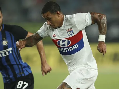 'Trôi dạt' sang Pháp, Depay vẫn mơ ngày khoác áo Real