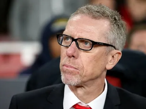 Trông đợi gì vào một "Dortmund thực dụng" của Peter Stoger?