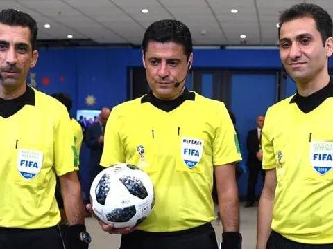 Tin vui cho NHM: Trọng tài uy tín của FIFA sẽ cầm còi trận Việt Nam v Malaysia