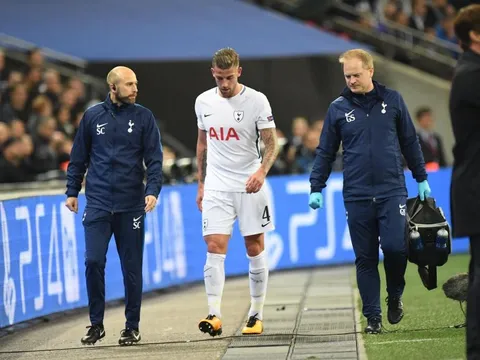 Trụ cột nghỉ hết năm, Pochettino đứng ngồi không yên