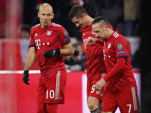 "Trừ khi Liverpool tự làm khó, tôi chẳng thấy Bayern có cơ hội nào"