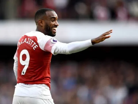 TRỰC TIẾP Arsenal 3-1 West Ham: Welbeck kết liễu trận đấu (KẾT THÚC)