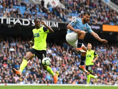 TRỰC TIẾP Man City 6-1 Huddersfield: Sức mạnh hủy diệt (KẾT THÚC)
