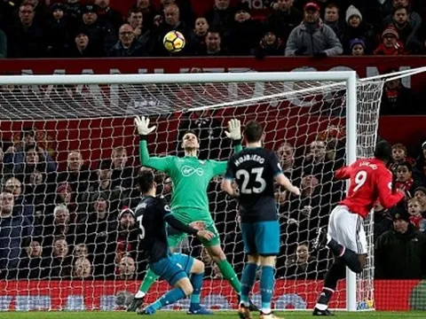 TRỰC TIẾP Man Utd 0-0 Southampton: Quỷ đỏ ăn mừng hụt (KẾT THÚC)