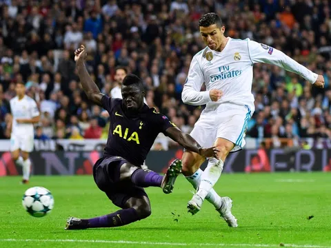 5 trung vệ Barca nhắm đến để thay thế Pique