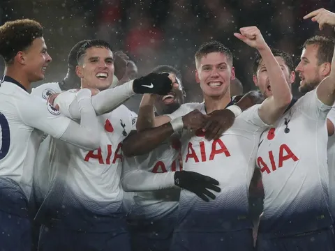Trung vệ từng sang Việt Nam ghi bàn, Tottenham gieo sầu cho Arsenal