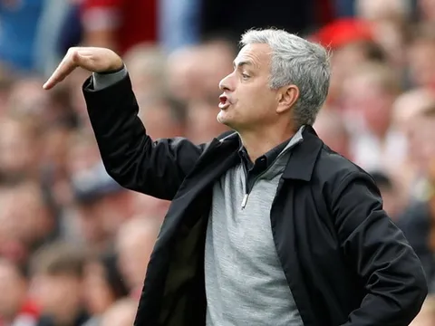 Trước Tottenham, Mourinho khó giở trò ma