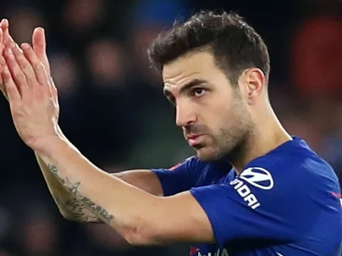 Từ Fabregas, Sarri muốn đổi chính sách tại Chelsea