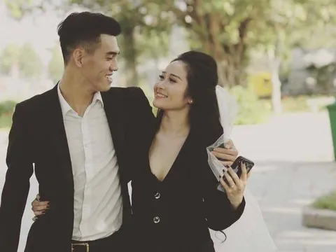 Trước thềm AFF Cup, tân tuyển thủ Việt Nam gửi tâm thư ngôn tình cho bạn gái