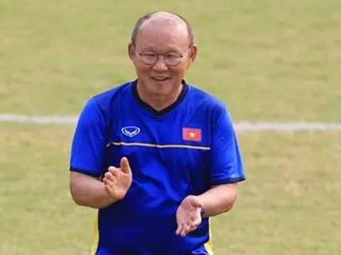 Tuyển Việt Nam bị "coi thường" ở Asian Cup: Thầy Park cười mỉm