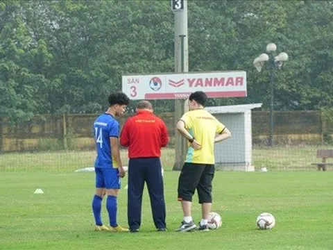 Tuyển Việt Nam trẻ hóa đi Asian Cup: Khó đấy, HLV Park Hang Seo