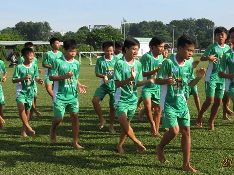 Học viện JMG tại TP.HCM giao lưu với đội U13 Kawasaki của Nhật Bản