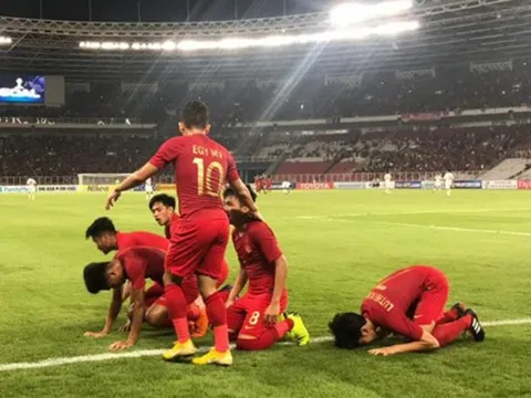 Chơi thiếu người, U19 Indonesia đoạt vé tứ kết ngoạn mục