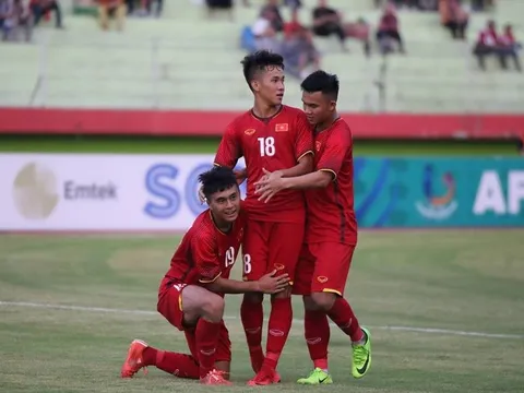 Video Nhâm Mạnh Dũng đánh đầu đẳng cấp xé lưới U19 Jordan
