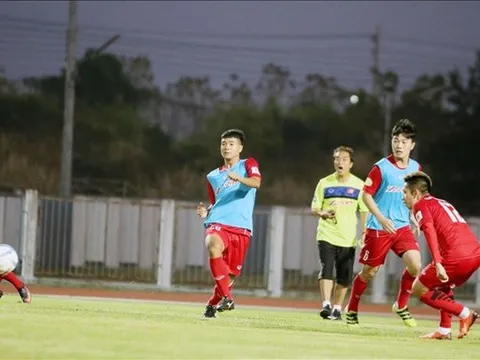 HLV Mai Đức Chung cảnh báo U23 Việt Nam trước trận gặp Uzbekistan