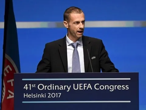 UEFA gây tranh cãi khi đem thứ 'NHẢM NHÍ' này vào Champions League