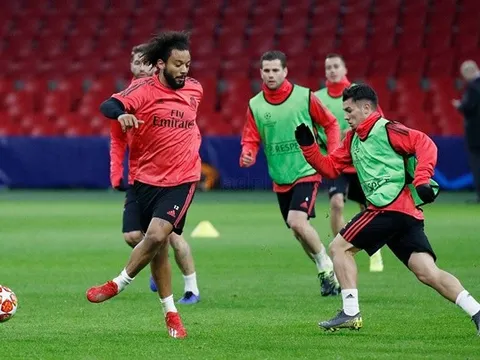 Real căng sức trên sân mang tên huyền thoại Barca