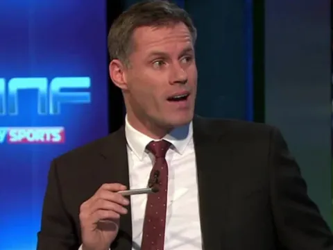 Carragher quan ngại về một điều sau trận thắng của Liverpool