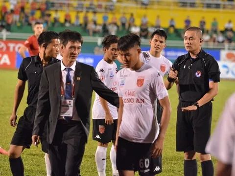 V-League cần phải thay đổi?