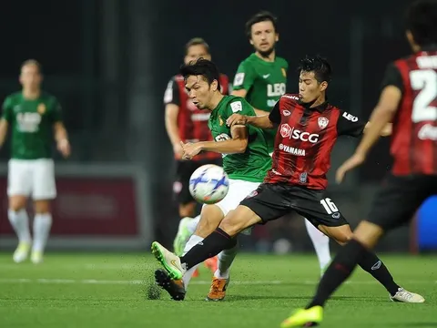 V-League và gã hàng xóm ồn ào…