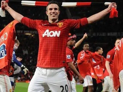 3 khoảnh khắc định mệnh trong sự nghiệp của Robin Van Persie: Cảm ơn Manchester United