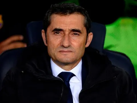 HLV Valverde LÊN TIẾNG chiêu mộ thêm sao, Barca hỗn loạn ngày cuối kỳ chuyển nhượng