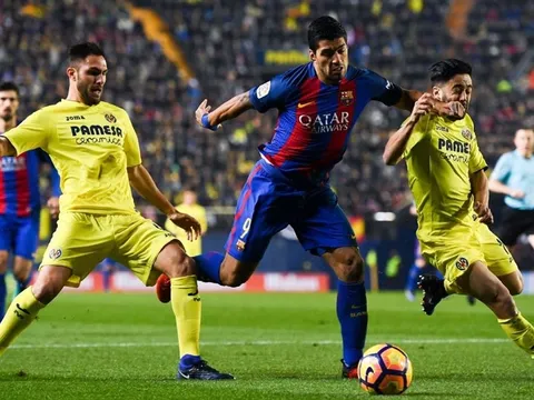 Barcelona và mặt trái của 4-4-2