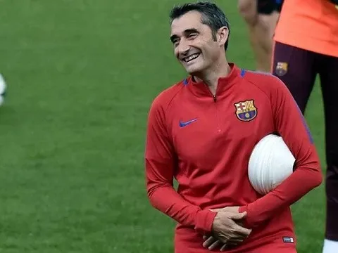 Valverde 'hạ gục' truyền thống bằng sự điềm đạm