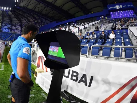 Khó áp dụng VAR ở V-League