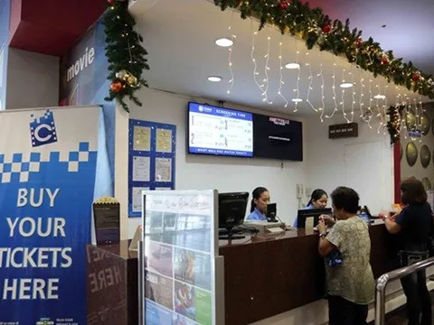 Vé xem Việt Nam thi đấu ở Philippines: Dễ như chọn chỗ xem phim