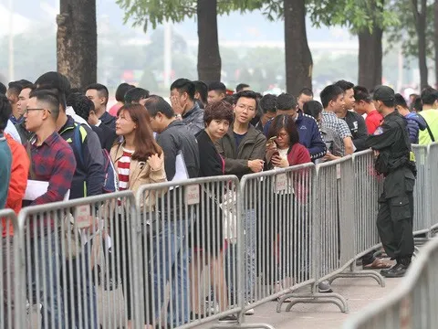 Vé trận Việt Nam-Philippines ở Mỹ Đình lên tới 10 triệu đồng/cặp