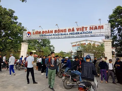 VFF nói gì về việc hệ thống bán vé online trận Việt Nam-Philippines sập sau vài phút mở bán?