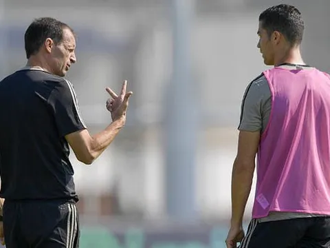 Ronaldo khiến HLV Juventus đau đầu vì điều này