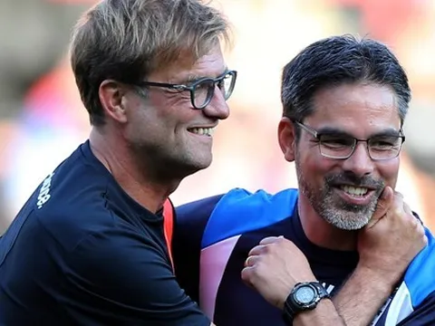 Vì lý do không tưởng, fan Liverpool bỗng đứng ngồi không yên