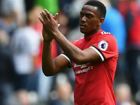 Vì sao Anthony Martial bất ngờ vắng mặt trong trận gặp Burnley?