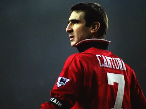 Vì sao Cantona luôn được CĐV Quỷ đỏ yêu mến?