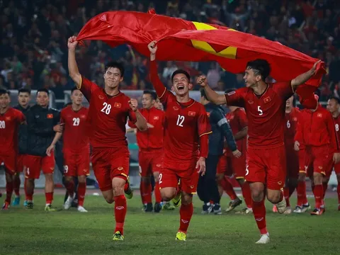 Điểm tin bóng đá Việt Nam tối 19/12: Trang chủ FIFA ca ngợi chức vô địch AFF Cup 2018 của ĐT Việt Nam