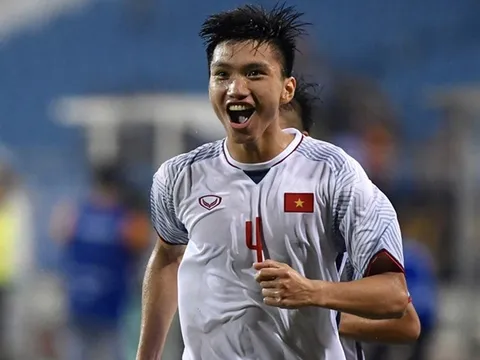 Báo nước ngoài khuyên Văn Hậu theo bước của Công Phượng, Xuân Trường