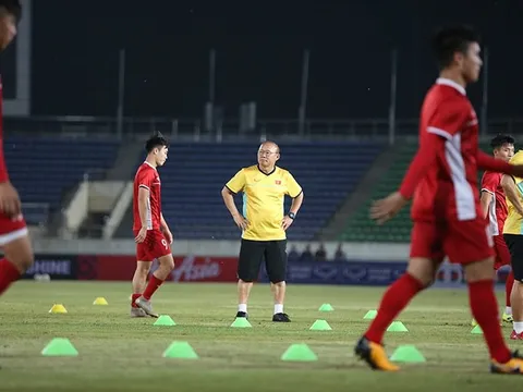 Tuyển Việt Nam lộ đội hình đấu Lào: Tin vui cho Xuân Trường, Công Phượng