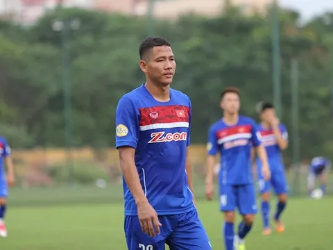 HLV Mai Đức Chung đau đầu tìm “sát thủ” cho tuyển Việt Nam