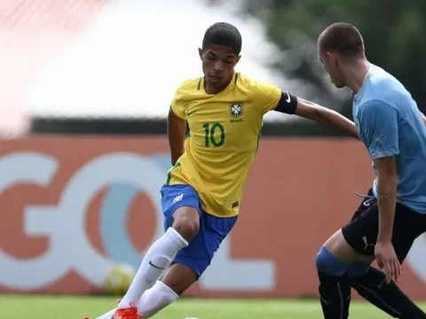 Vitinho - Sao trẻ được Manchester City theo đuổi