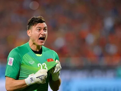 Đặng Văn Lâm: 'Hai dòng máu, kiên cường và không bao giờ đầu hàng'