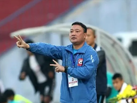 HLV Trương Việt Hoàng nói gì khi Quảng Nam FC vô địch V.League?