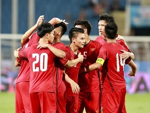 HLV Park Hang-seo: "Không dễ để thắng ĐT Lào"