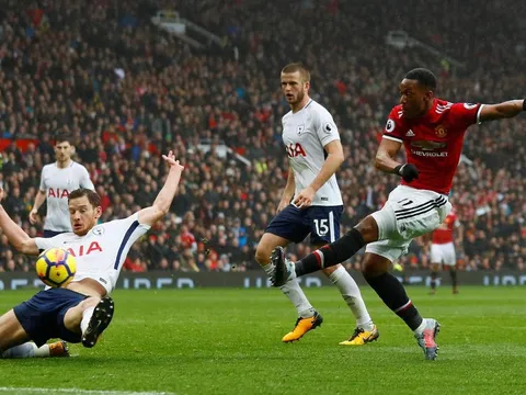 Vòng 10 NHA & Những thống kê ấn tượng: Mourinho tái tạo đặc sản Fergie Time