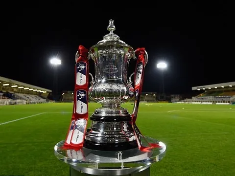 Vòng 3 Cúp FA: Derby Merseyside, Đại gia dễ thở